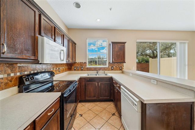 9434 SILVER BUTTONWOOD STREET, Orlando, FL 32832