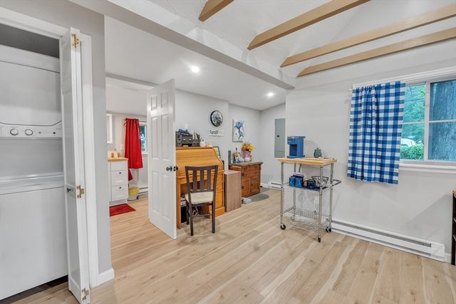 21 Myrtle Ave, Sterling, MA 01564