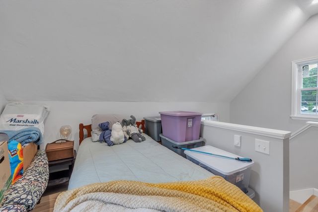 21 Myrtle Ave, Sterling, MA 01564