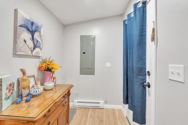 21 Myrtle Ave, Sterling, MA 01564