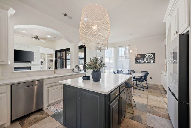 8200 Fenwick Drive, North Richland Hills, TX 76182