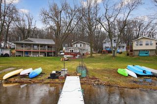 9621 Lakeview Drive, Somerset Twp, MI 49249