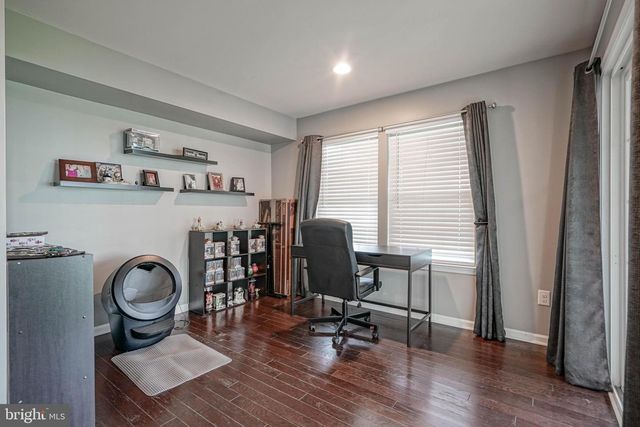456 DOGWOOD DR, Woodbury, NJ 08096