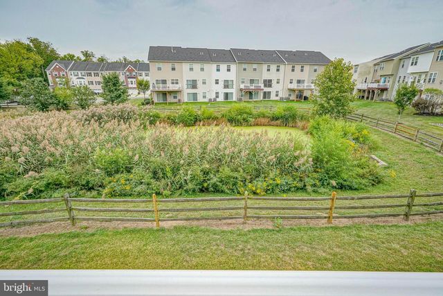 456 DOGWOOD DR, Woodbury, NJ 08096