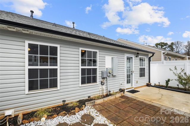 1695 Clemmon Sanders Circle, Rock Hill, SC 29732