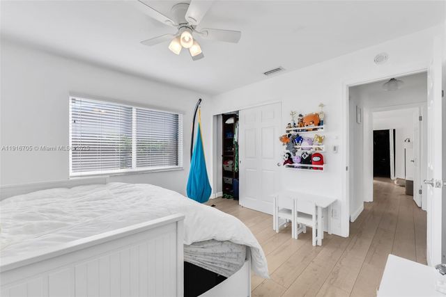 3166 NW 68th Ct, Fort Lauderdale, FL 33309