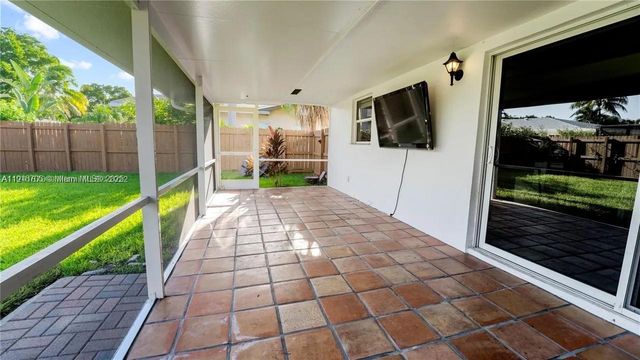3166 NW 68th Ct, Fort Lauderdale, FL 33309