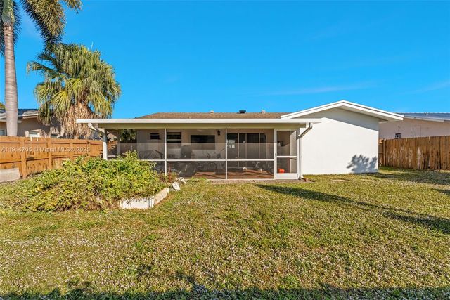 3166 NW 68th Ct, Fort Lauderdale, FL 33309