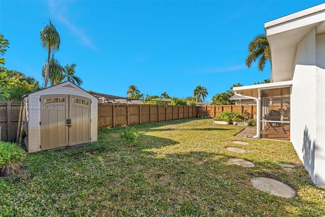 3166 NW 68th Ct, Fort Lauderdale, FL 33309