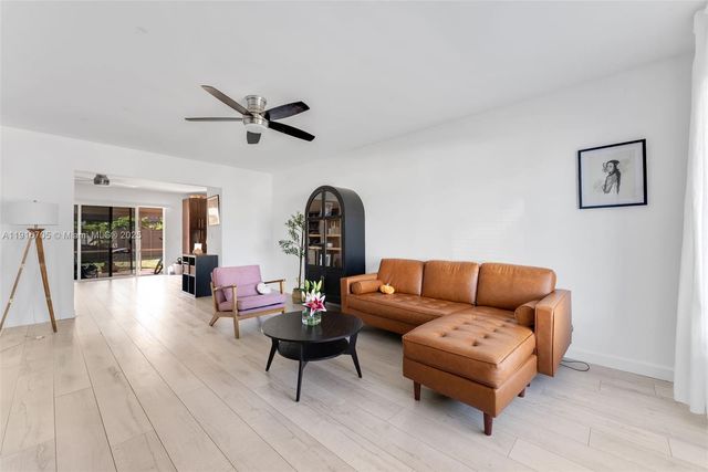 3166 NW 68th Ct, Fort Lauderdale, FL 33309