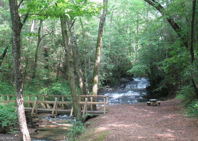 6X Laurelwood, Sautee Nacoochee, GA 30571