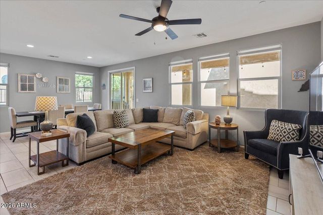 4628 E TIERRA BUENA Lane, Phoenix, AZ 85032