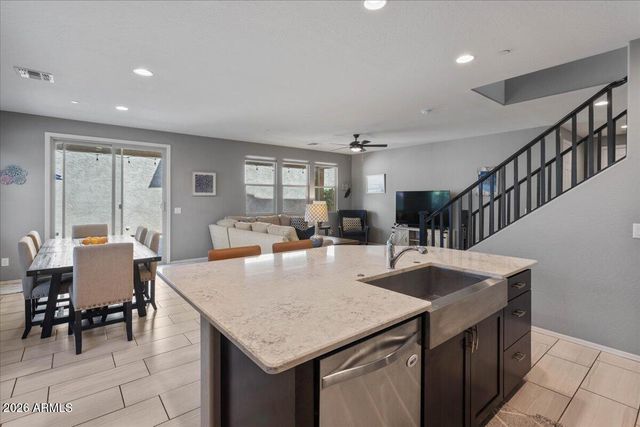 4628 E TIERRA BUENA Lane, Phoenix, AZ 85032