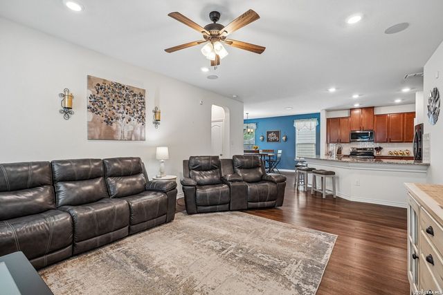14663 Semele Vw, San Antonio, TX 78245