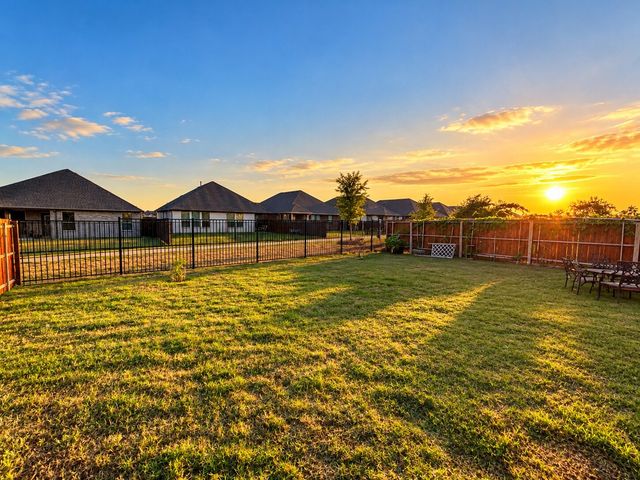 2061 St Andrews Way, Argyle, TX 76226