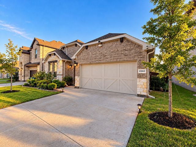 2061 St Andrews Way, Argyle, TX 76226