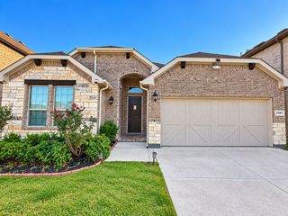 2061 St Andrews Way, Argyle, TX 76226