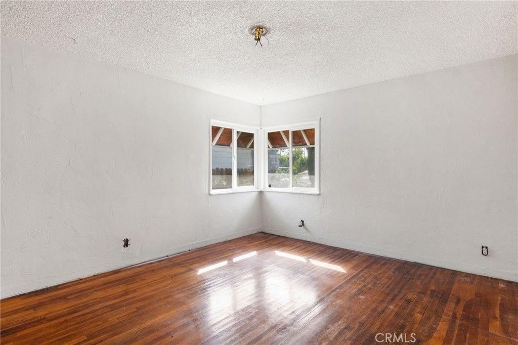 Image 21 of property listing at 9145 Garfield Street, Riverside, CA 92503