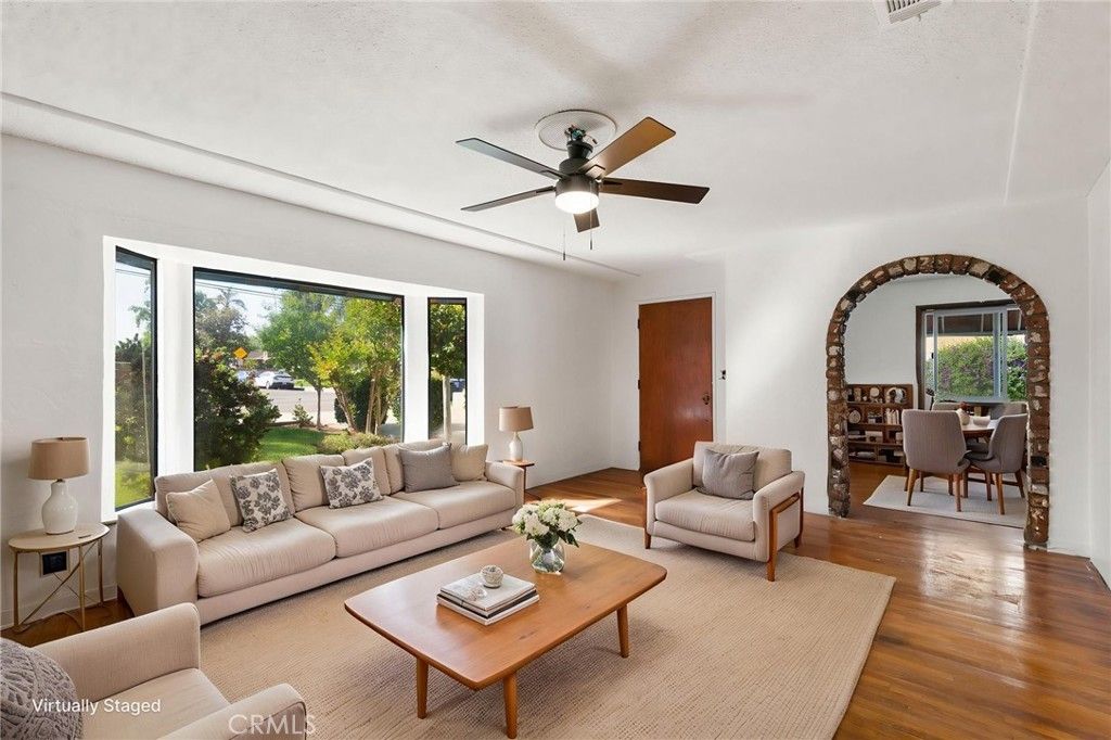 Image 3 of property listing at 9145 Garfield Street, Riverside, CA 92503