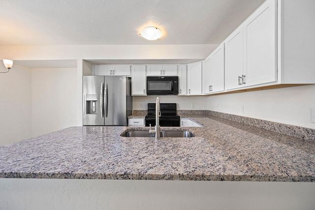 2473 Wolcott Ave Unit B, Grand Junction, CO 81505