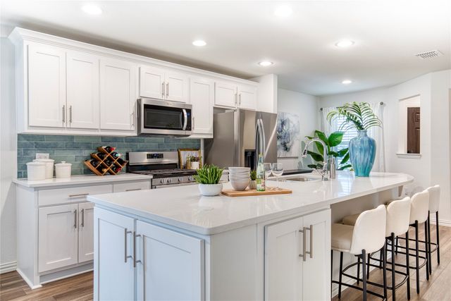 9300 Riverlight Road, Mckinney, TX 75071