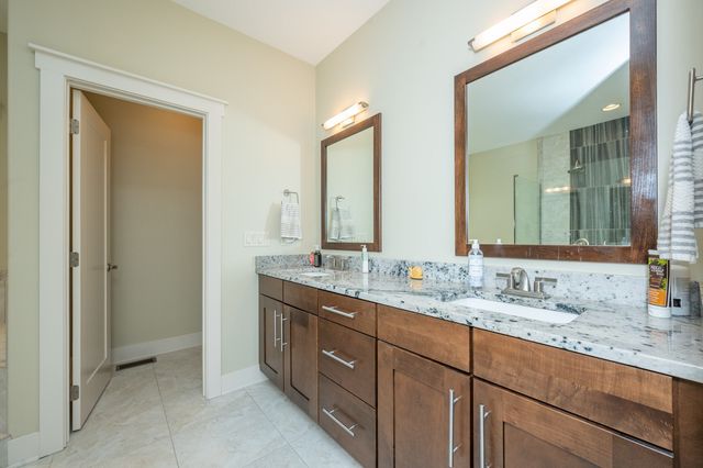 4800 143rd Street, Urbandale, IA 50323