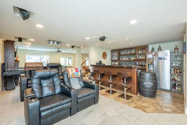 4800 143rd Street, Urbandale, IA 50323
