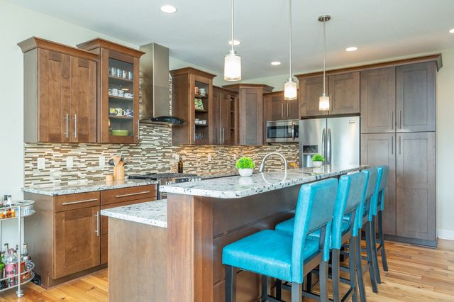 4800 143rd Street, Urbandale, IA 50323