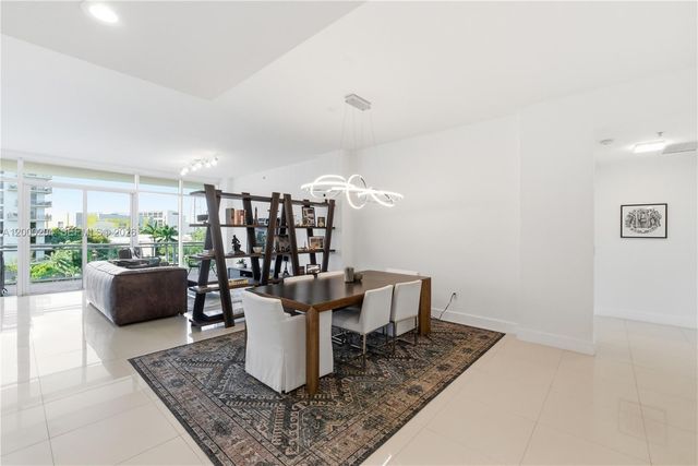 1090 NW N River Dr 404, Miami, FL 33136