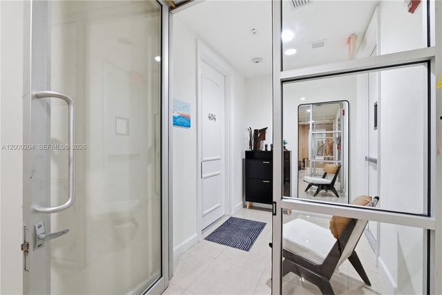 1090 NW N River Dr 404, Miami, FL 33136