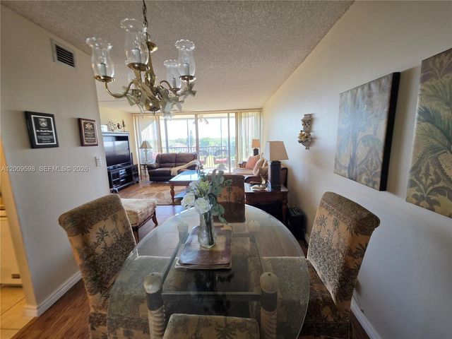 3771 Environ Blvd 649, Lauderhill, FL 33319