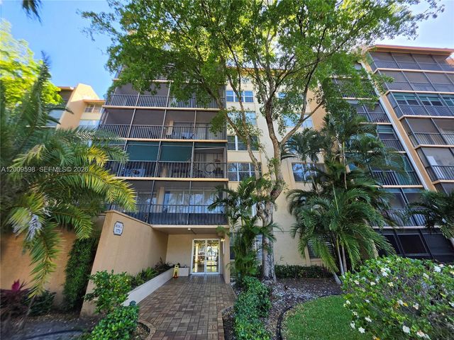 3771 Environ Blvd 649, Lauderhill, FL 33319