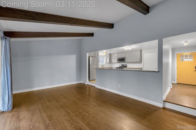 27445 Doreen Street, Farmington Hills, MI 48336