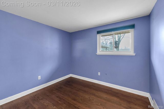 27445 Doreen Street, Farmington Hills, MI 48336