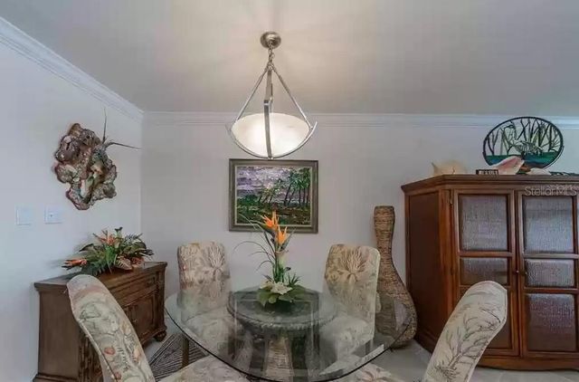 11605 3RD STREET E 305, Treasure Island, FL 33706