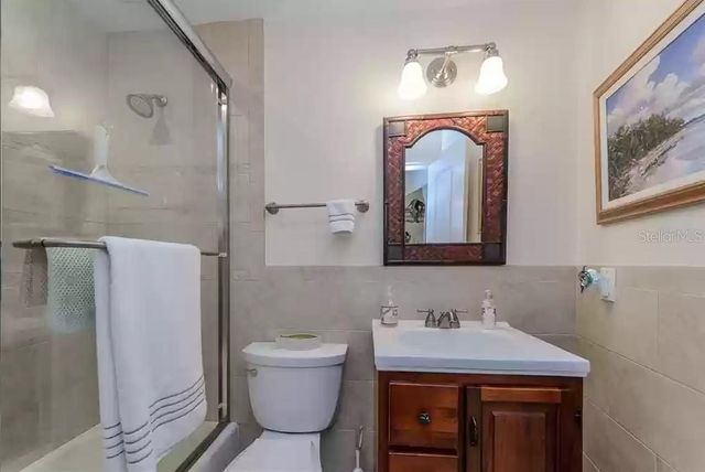 11605 3RD STREET E 305, Treasure Island, FL 33706