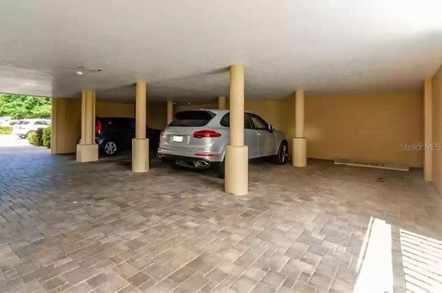 11605 3RD STREET E 305, Treasure Island, FL 33706