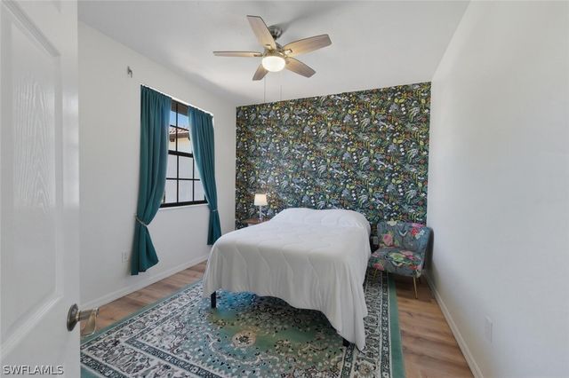 7577 Bristol CIR, Naples, FL 34120