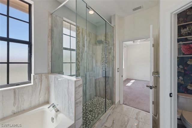 7577 Bristol CIR, Naples, FL 34120