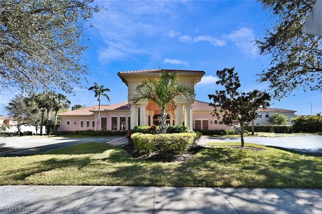 7577 Bristol CIR, Naples, FL 34120