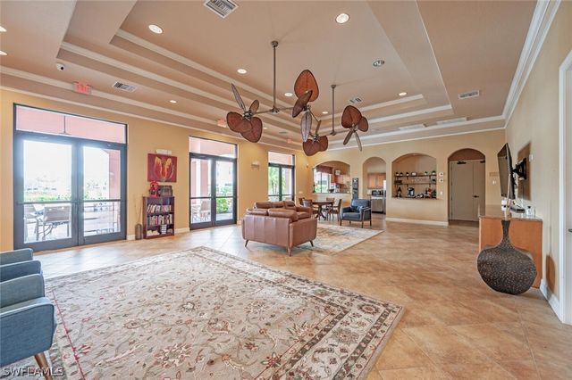 7577 Bristol CIR, Naples, FL 34120