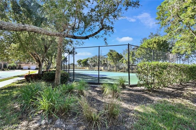 7577 Bristol CIR, Naples, FL 34120