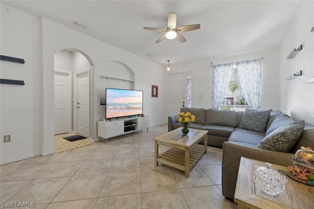 7577 Bristol CIR, Naples, FL 34120