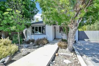 66 E Bolton Rd, Oakley, CA 94561