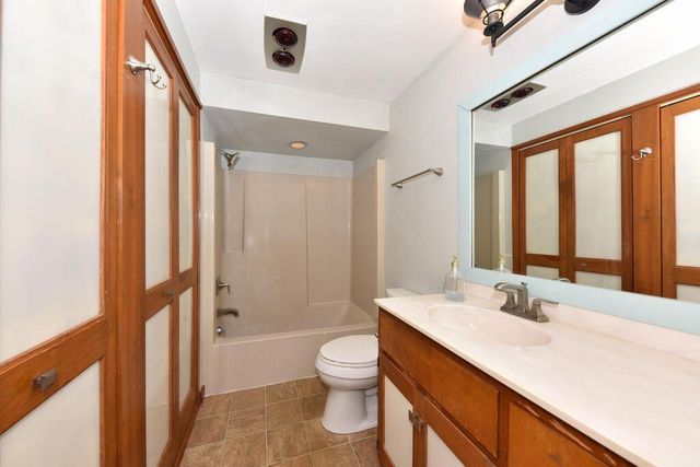 W282N6908 Main STREET, Merton, WI 53056