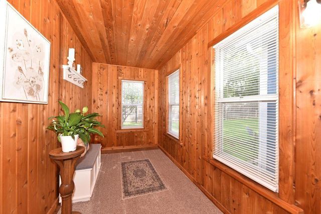 W282N6908 Main STREET, Merton, WI 53056