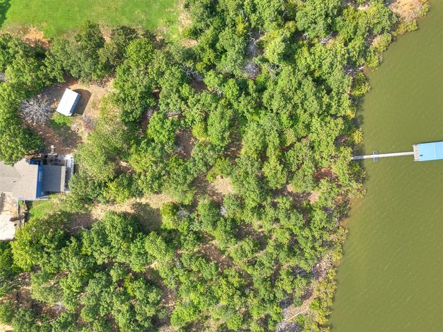 387 Holiday Hills Road, Eufaula, OK 74432