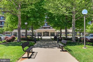 20321 VALLEY FORGE CIR #321, King Of Prussia, PA 19406
