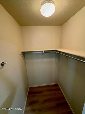 9381 E Rockhouse Peak Place, Tucson, AZ 85710