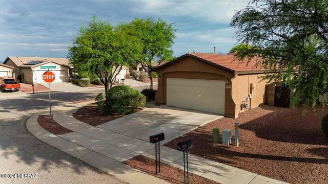 9381 E Rockhouse Peak Place, Tucson, AZ 85710